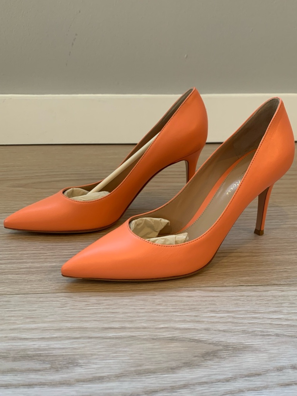 Gianvito Rossi Gianvito 85 Leather Pumps Orange NWT Size 37 IT